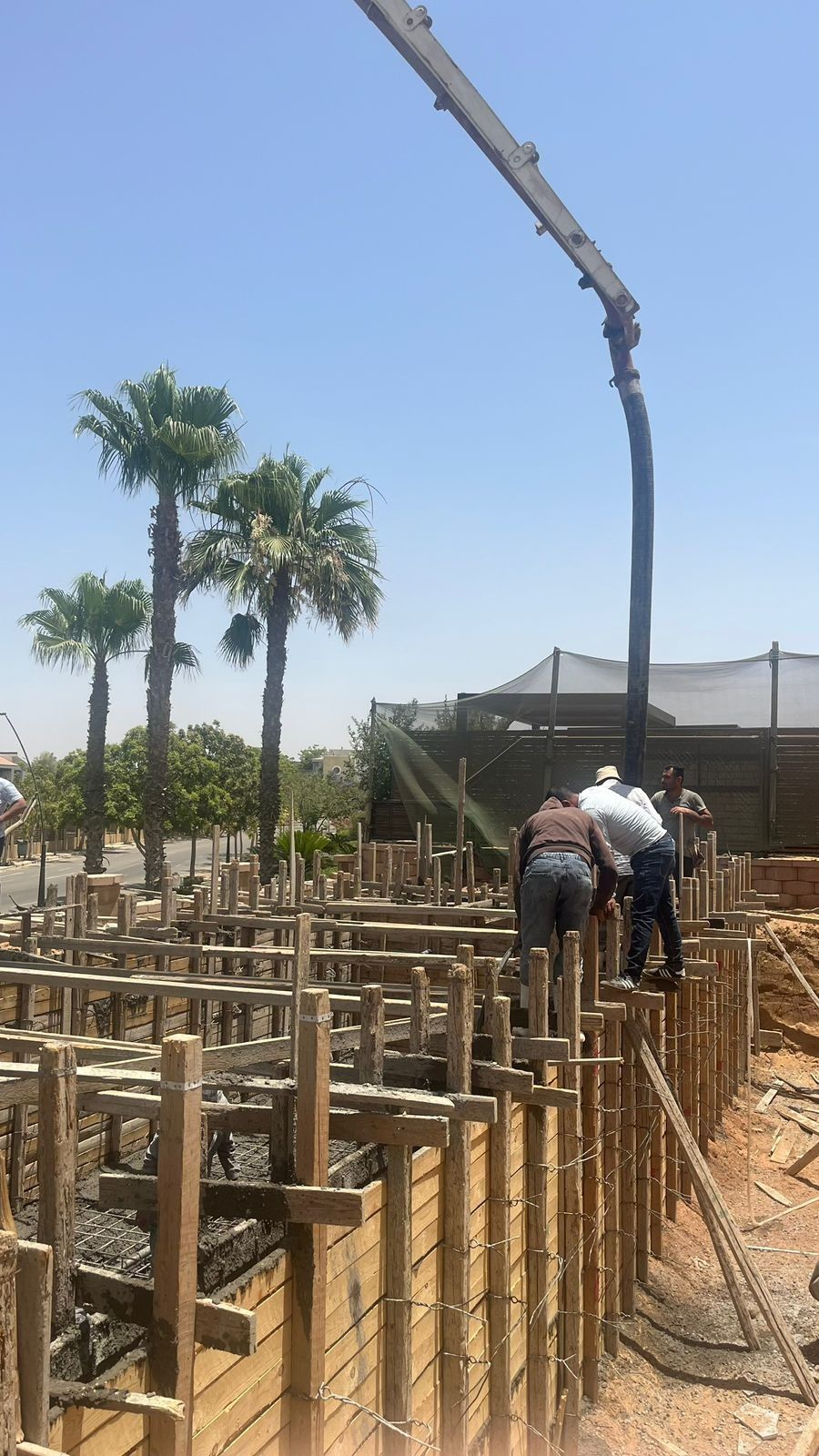 On site: concrete pour